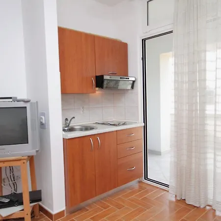 Studio 5458a Apartment